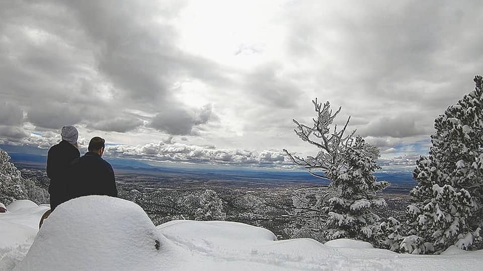 Atalaya Mountain Trail, Santa Fe. Snowy overlook