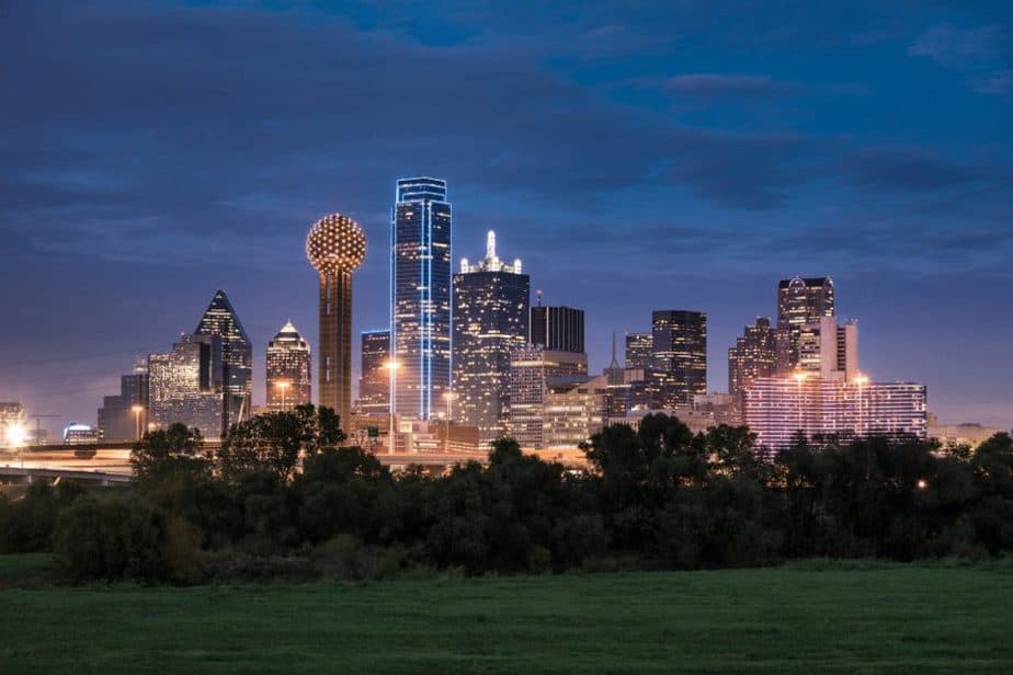 Things to do for date night in Dallas, TX- Reunion Tower in the skyline