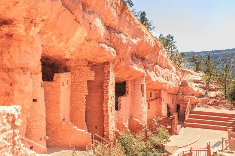 pet-friendly attractions in Colorado- Manitou Cliff Dwellings. 