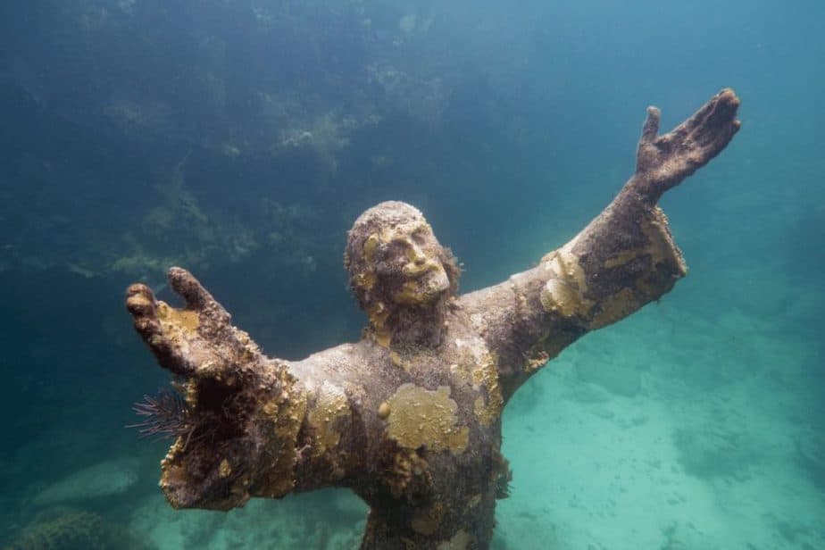 Christ of the deep statue-snorkeling in john pennekamp state park 