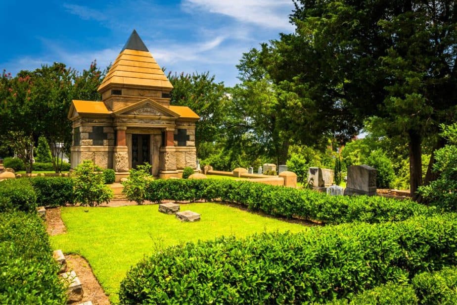 oakland cemetery- a dog-friendly thing to do  in Atlanta, GA