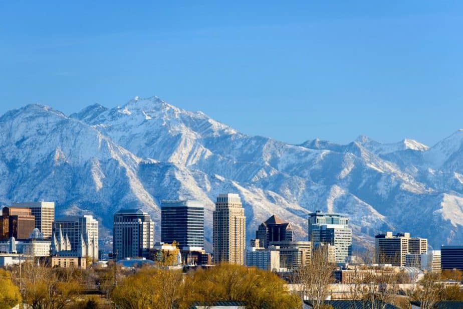 view of Salt Lake City with Mountains behind the city 