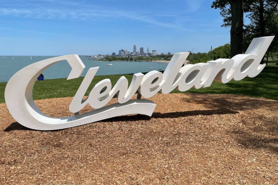 Cleveland sign at Edgewater Park 