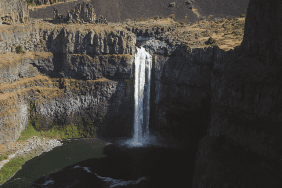 Palouse Falls- best waterfalls in west coast usa