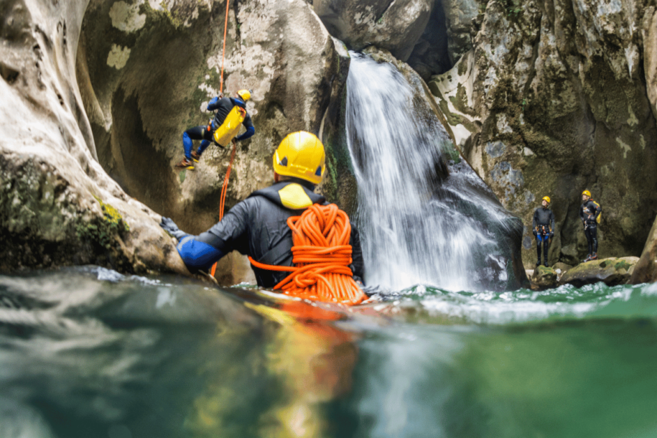 canyoning in interlaken 