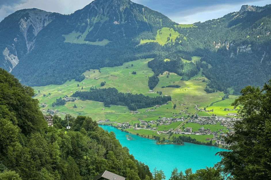 lungernesse lake hike in switzerland 