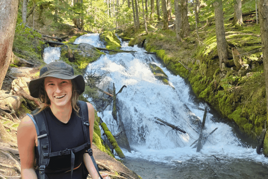 Little Zig Zag falls near mount hood. 