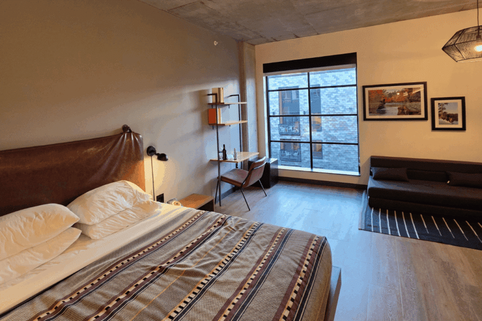 moxy hotel room.