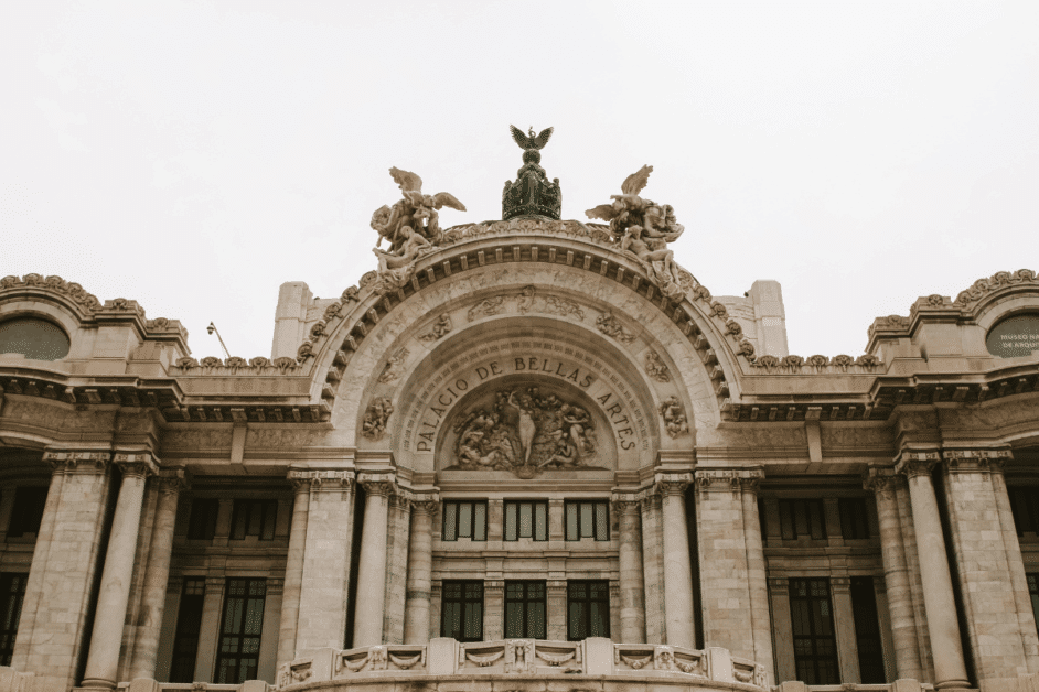 Exterior of Palacio de Bellas Artes 