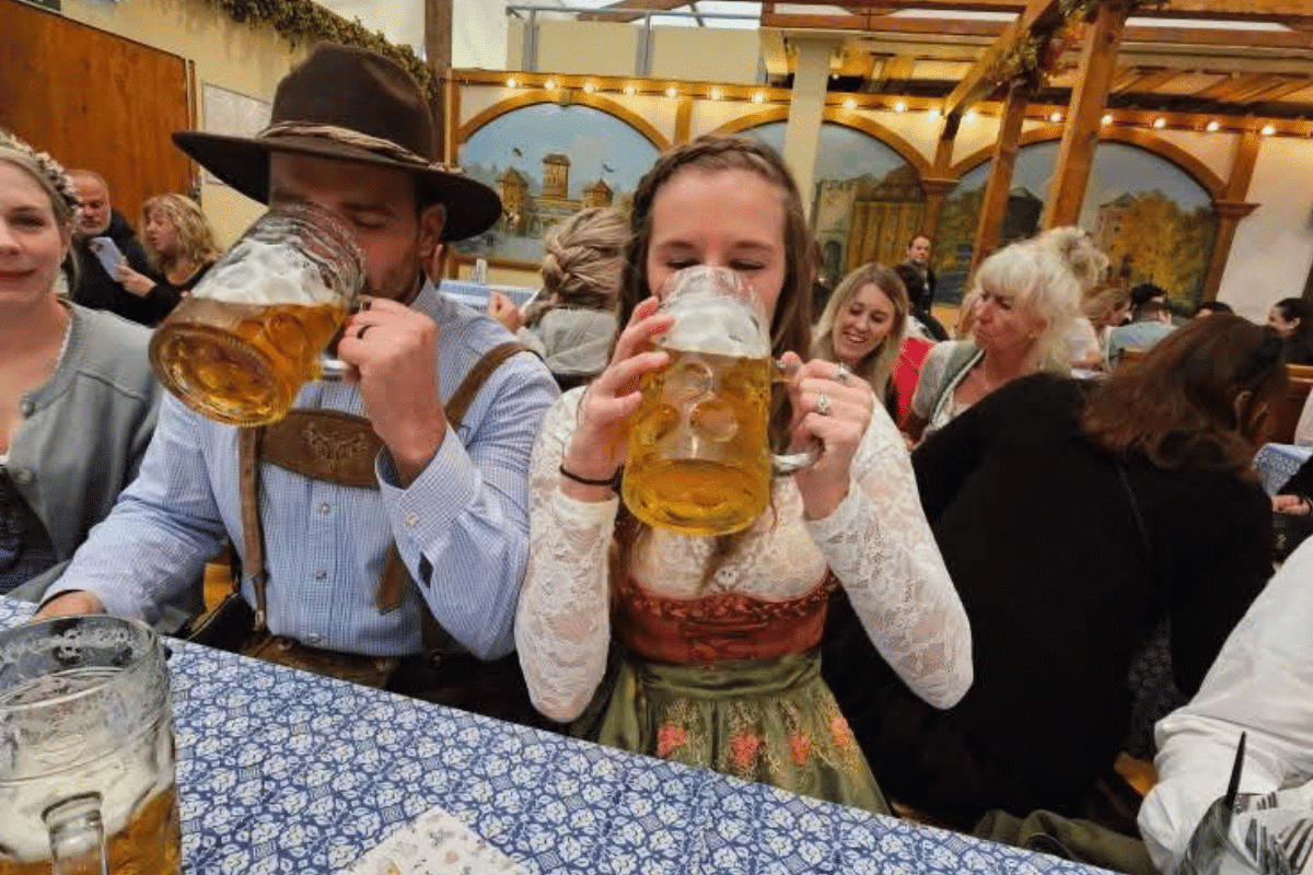Things to know before visiting Oktoberfest featured image.